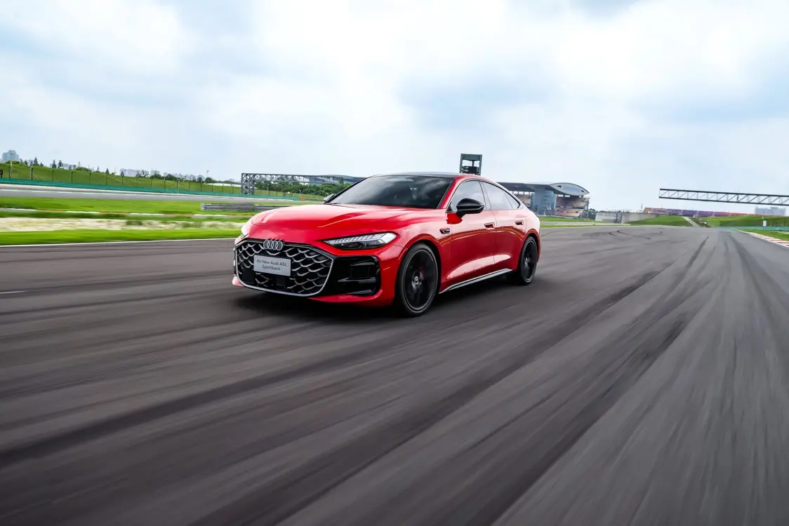 全新奥迪 A5L Sportback 上市，首搭华为乾崑智驾，限时25.99万起