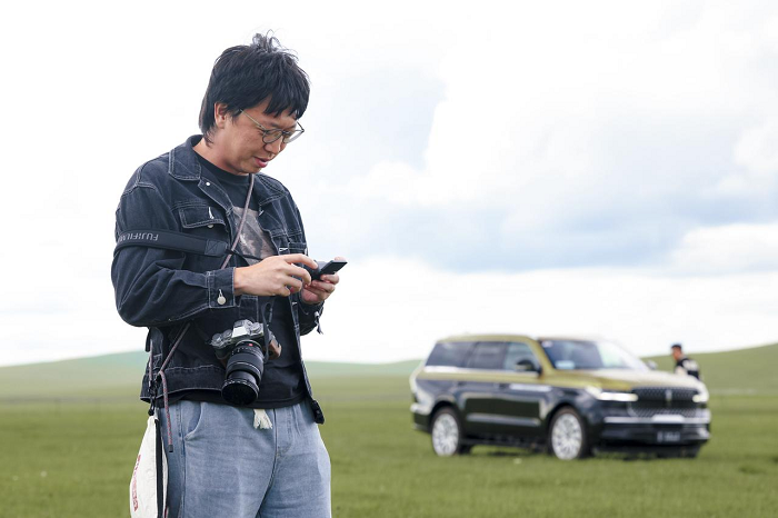 刷到林肯新车草原试驾!这波操作把我看傻了…