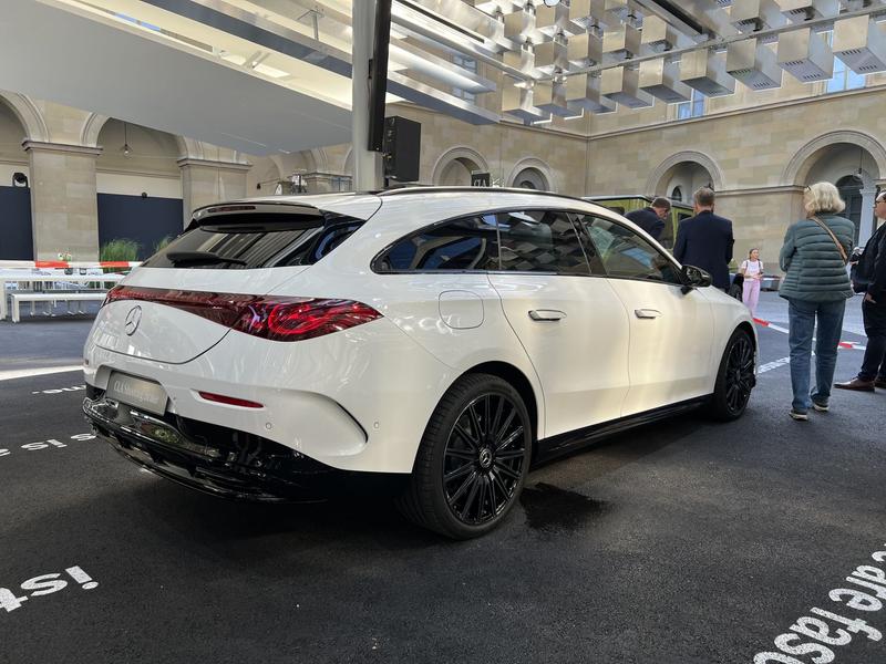 2025慕尼黑车展：全新奔驰CLA猎装版亮相