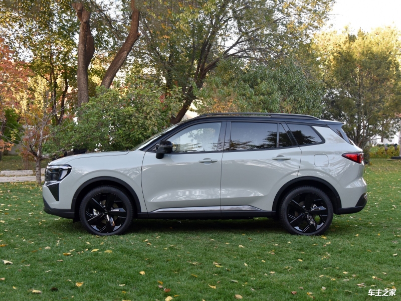 成都领睿新能源降3.00万 最低仅售14.28万