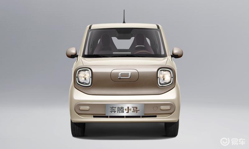 奔腾小马正式推出全新车色奶咖棕 价值888元限时免费赠送